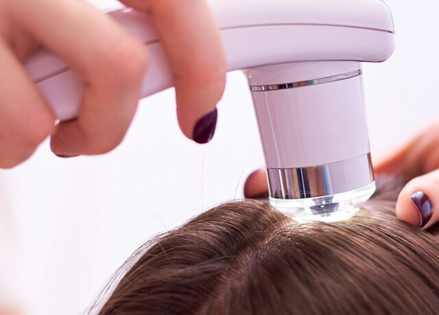 17/04 - ANALISI GRATUITA DEL CAPELLO E DEL CUOIO CAPELLUTO